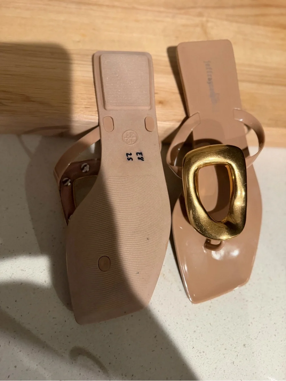 Jeffrey Campbell Linques Sandal Size 10